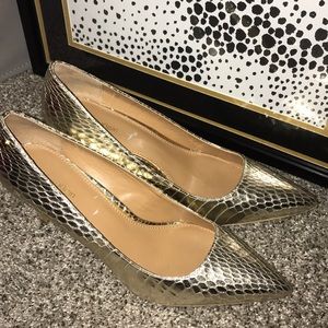 Gold snake skin print Calvin Klein pointy heels!